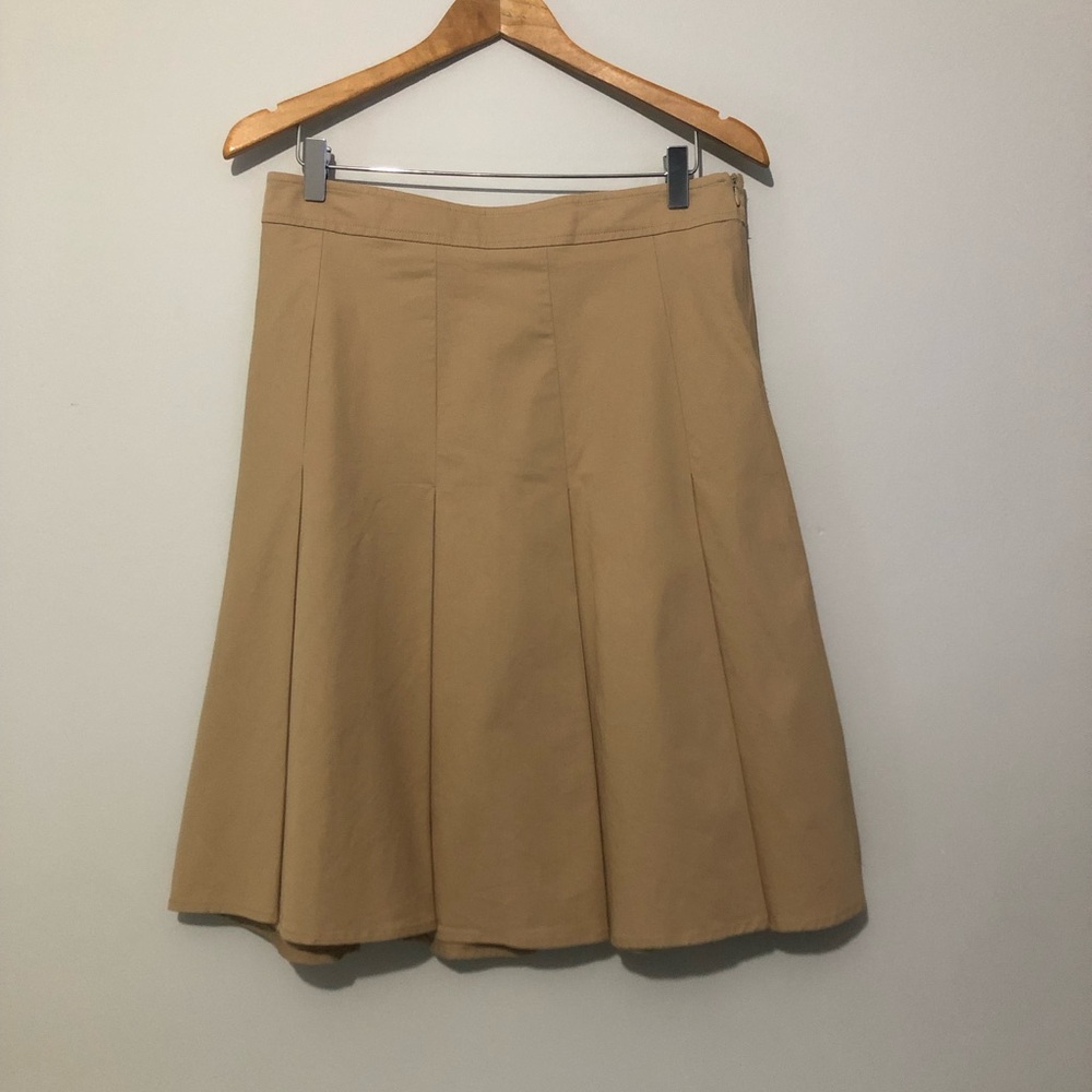 Burberry Khaki Tan Mid Rise A-Line Pleated Midi Skirt Women’s 6 Quiet Luxury